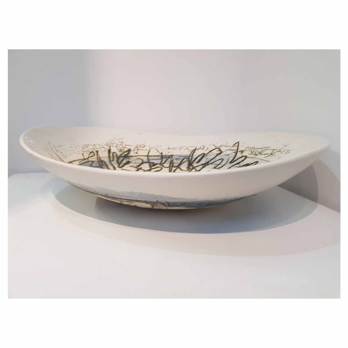 Curved Wide Stoneware Bowl